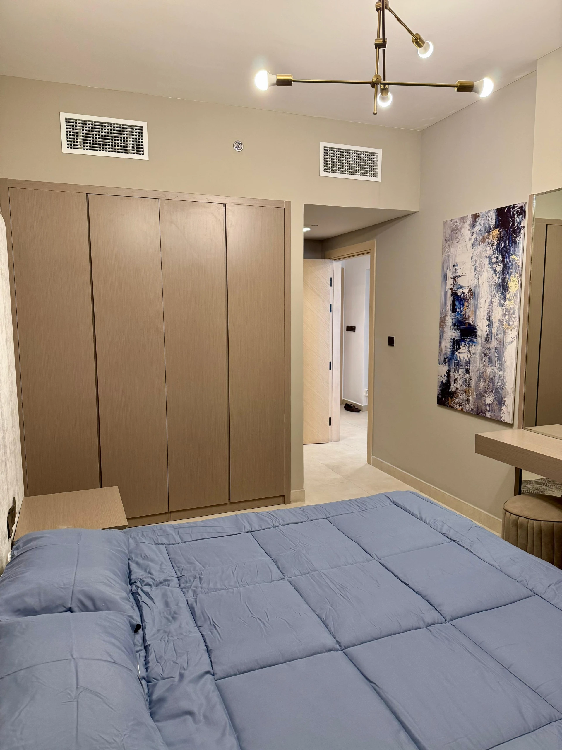 Vacant Now | Upgraded | Fully Furnished | JVC — photo 3