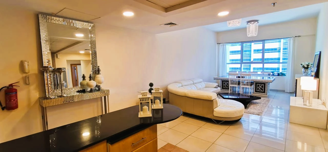 MODERN 2BR CONVERTED 3BR | FULLY FURNISHED | METRO ACCESS — photo 4