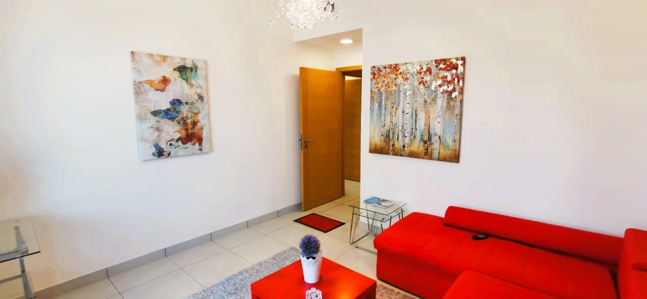 MODERN 2BR CONVERTED 3BR | FULLY FURNISHED | METRO ACCESS — photo 2